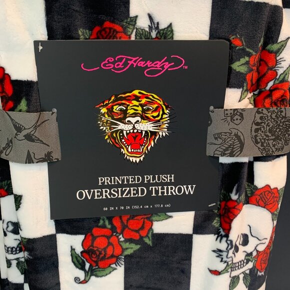 Ed Hardy Skulls and Roses Oversized Throw - Picture 1 of 6